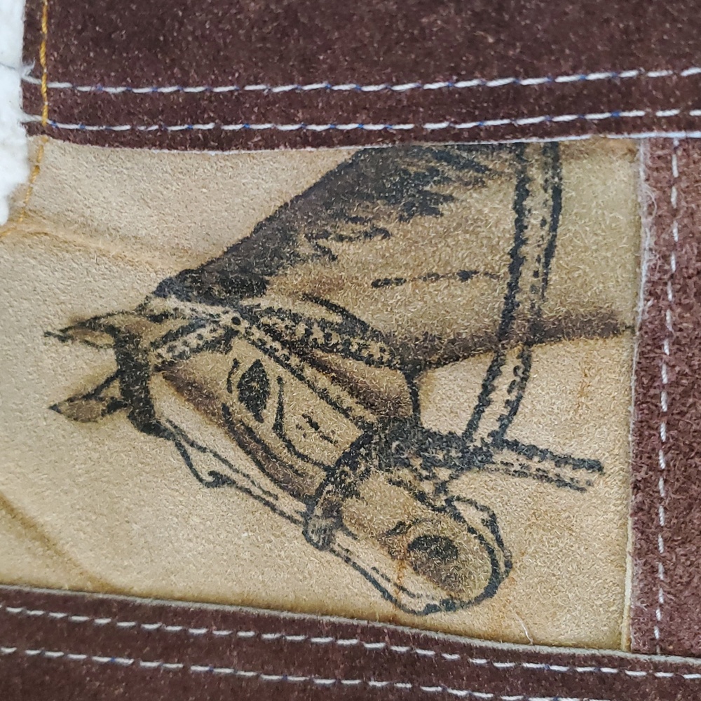 🩵 $5 💥 Western Horse Vest - Brown and Tan Kid's - Picture 6 of 8